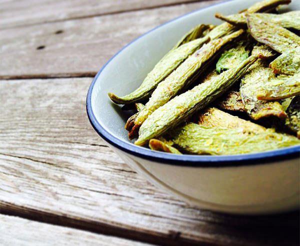 healthy-eating-snap-pea-chips